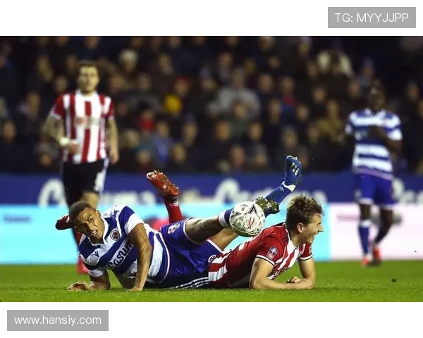 阿贾克斯展示边路进攻战术，成功击败对手状态回暖