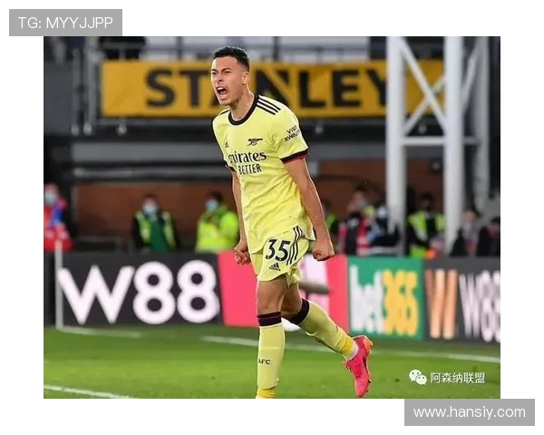 加纳乔与马丁内利：冲击型边锋的路径差异解析