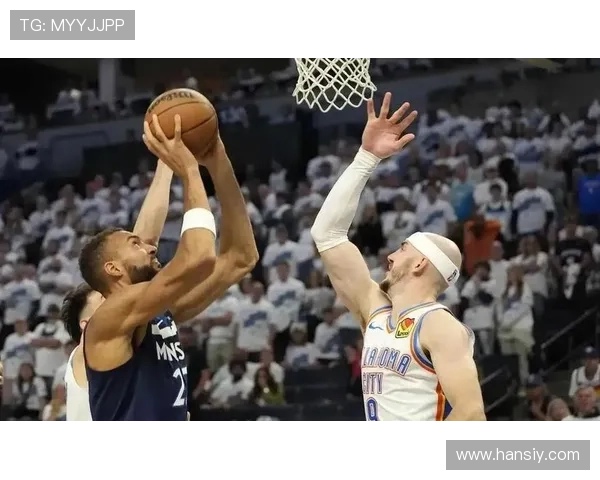 戈贝尔挡拆掩护拉开空间 提升球队内线得分效率